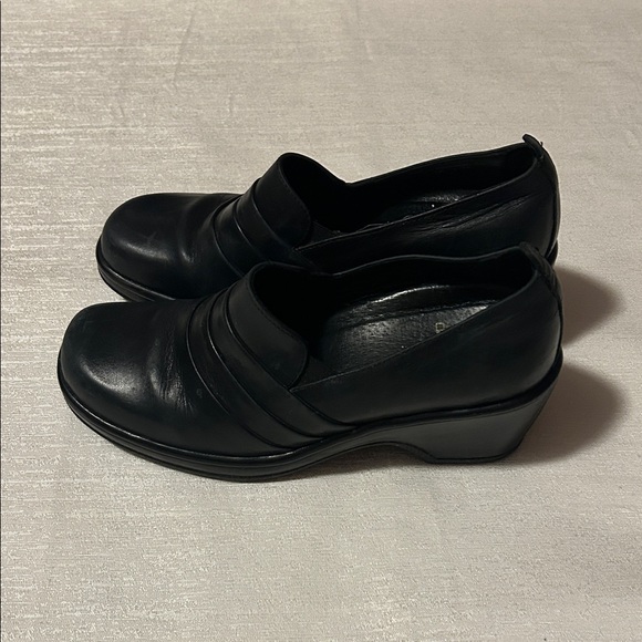 Dankso Black Leather Loafers - Picture 2 of 6